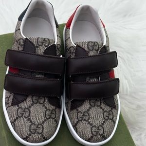 Brand New Authentic Toddler Gucci Sneakers Size 9